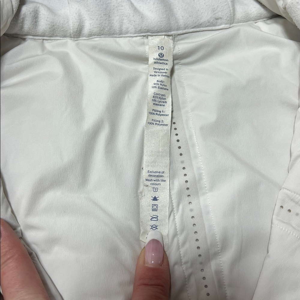 Lululemon Pullover Jacket Size 10 - image 2